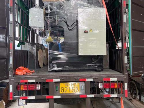 南通某金屬設備加工企業(yè)購買折彎機